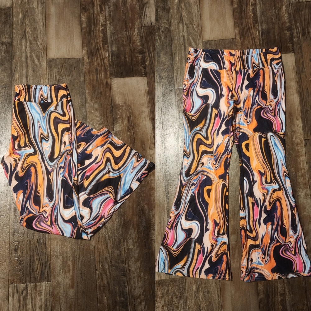 No Boundaries Flare Leggings